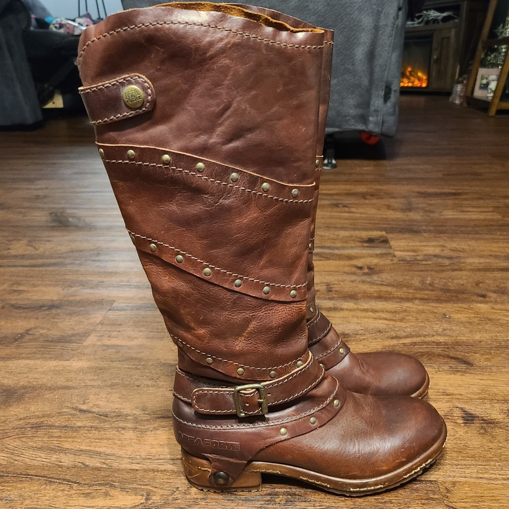 Area Forte Brown Distressed Leather Studded Boots 36 6